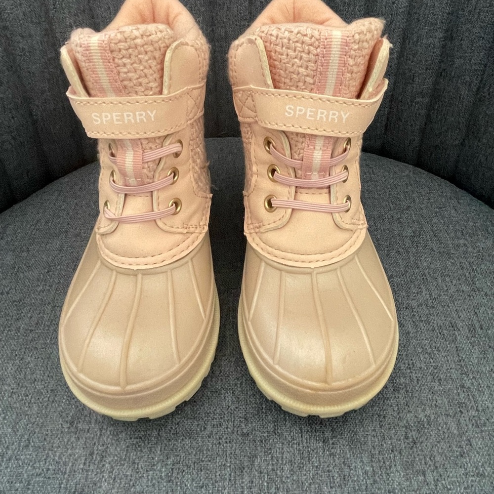 Sperry Kids Stormhopper Light Pink Boots, Sz 10